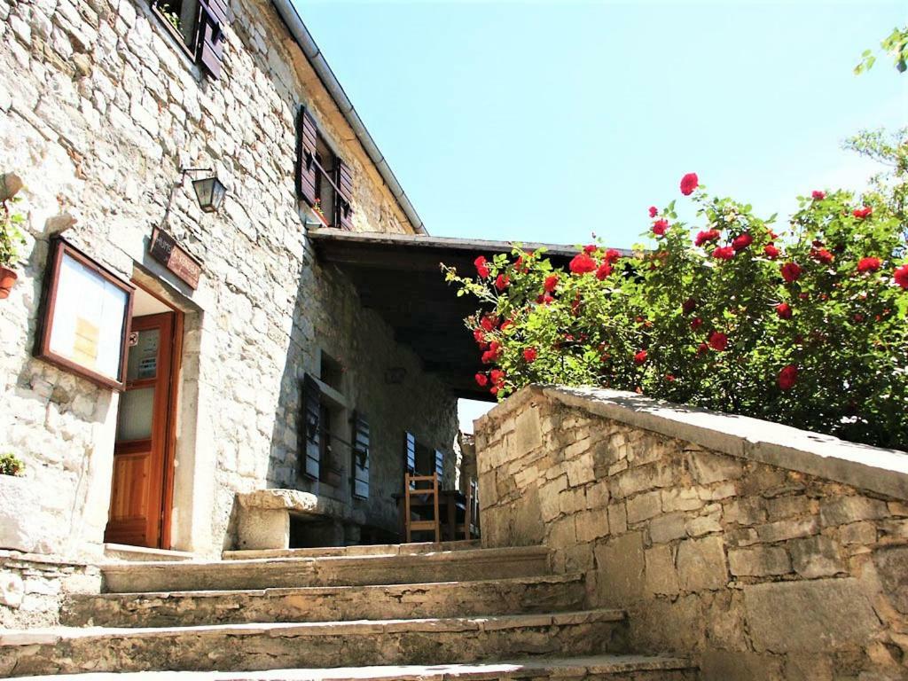 Apartment Franko - Hum Exterior photo